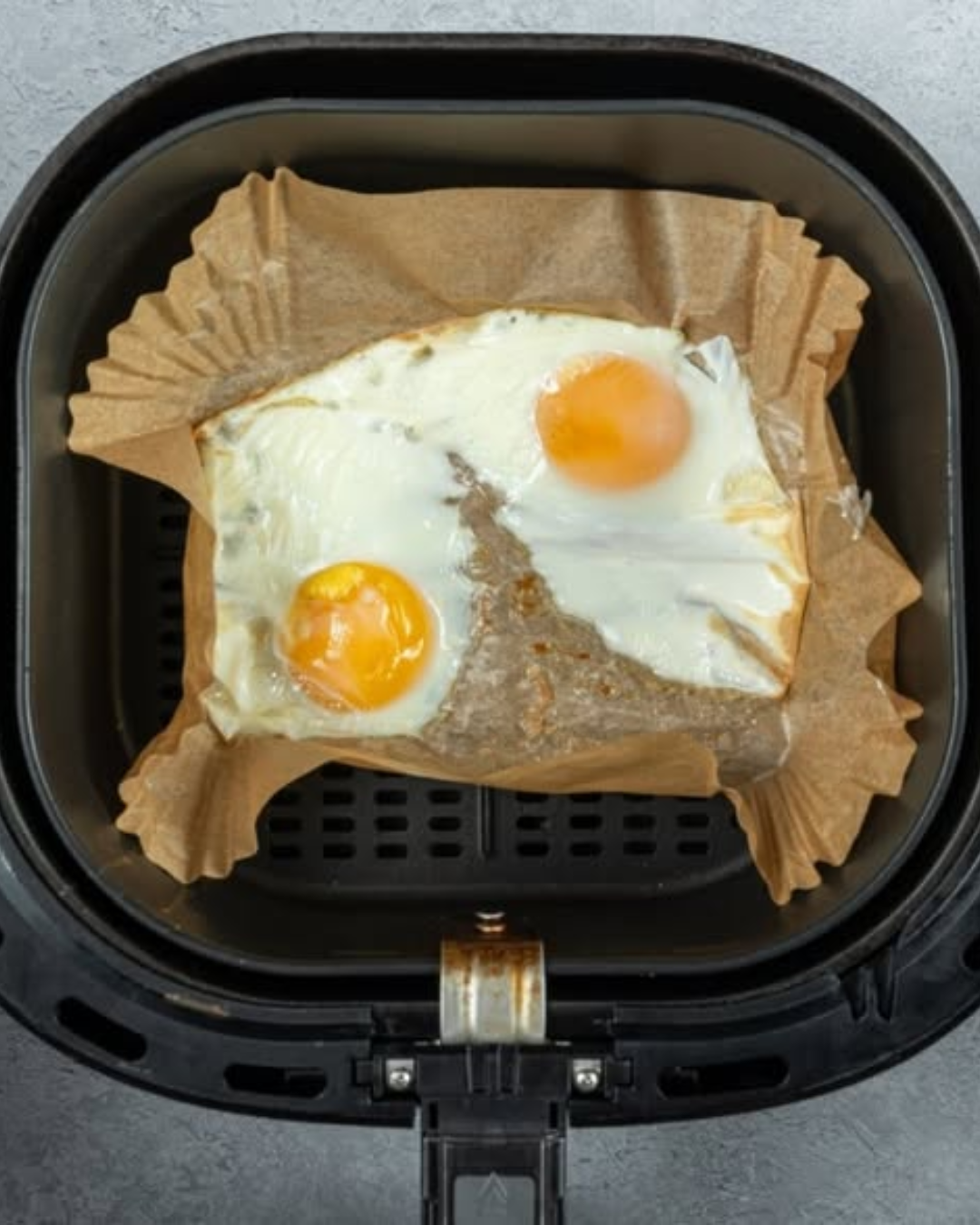 ULTIMATE AIR FRYER POACHED EGGS